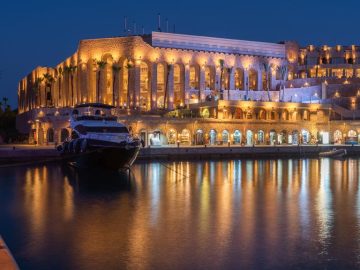 الباتروس سيتادل ريزورت للازواج و العائلات فقط | Pickalbatos Citadel Resort Sahl Hasheesh