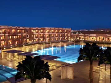 جاز تمارينا  – Jaz Tamerina, Almaza Bay