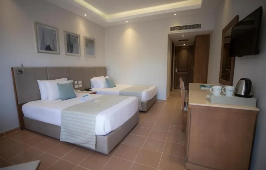 Mega Family Room