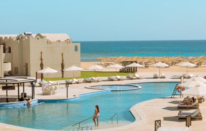 Sunrise Anjum Resort | منتجع صن رايز أنجم